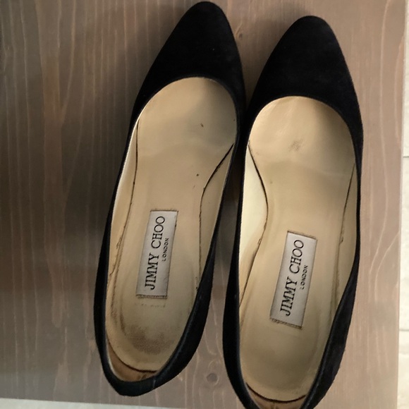 Jimmy choo suede heeled pumps in black - Picture 4 of 7